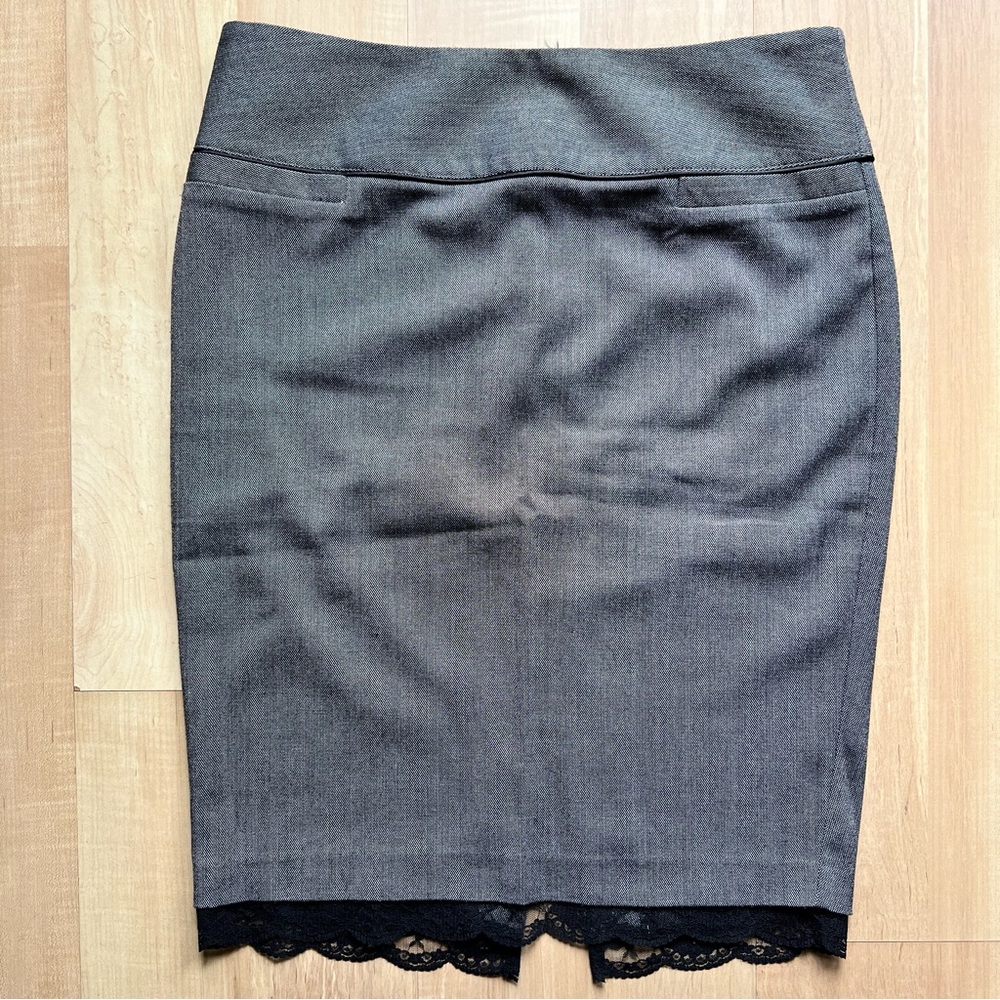 Forever 21 gray tweed black lace trimmed zip up midi pencil skirt